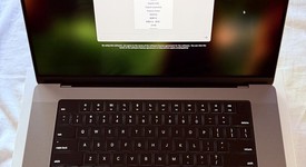 Fair
													MacBook Pro 2021 - 16" - Apple M1 Pro 10-core, Gray, 512 GB, 16 GB, photo 1 of 10
