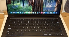 Good
													MacBook Pro Late 2023 (M3) - 14" - Apple M3 Pro 11-core, Black, 512 GB, 18 GB, 14-core GPU, photo 3 of 17
