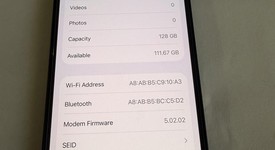 Mint
													Apple iPhone 13 - Unlocked, Midnight, 128 GB, A2482, photo 4 of 11