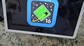 Good
													Google Pixel Tablet 11" - Wi-Fi, Hazel, 128 GB, 8 GB, Includes Dock, photo 4 of 8