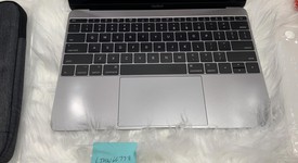 Good
													Macbook Retina 2017 - 12" - Gray, 256 GB, 8 GB, photo 2 of 8