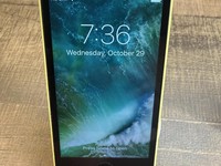 Apple iPhone 5C