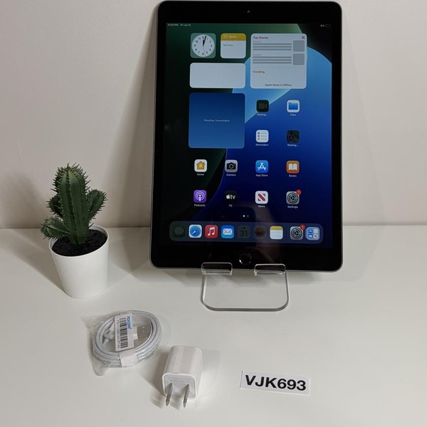Apple iPad (8th Gen) - Wi-Fi, 32 GB, Silver, A2270