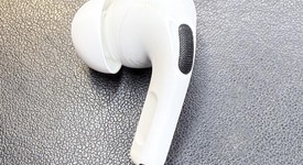 Used
													Apple AirPods Pro 2 - USB-C, photo 5 of 11