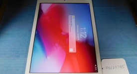 Good
													Apple iPad Air - Wi-Fi, Silver, 32 GB, photo 2 of 4