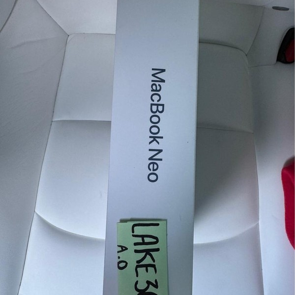 MacBook Neo 2026 - 512 GB, Indigo, 8 GB, Apple A18 Pro