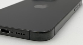 Fair
													Apple iPhone 15 Pro Max - Unlocked, Black, 256 GB, A2849, photo 5 of 6