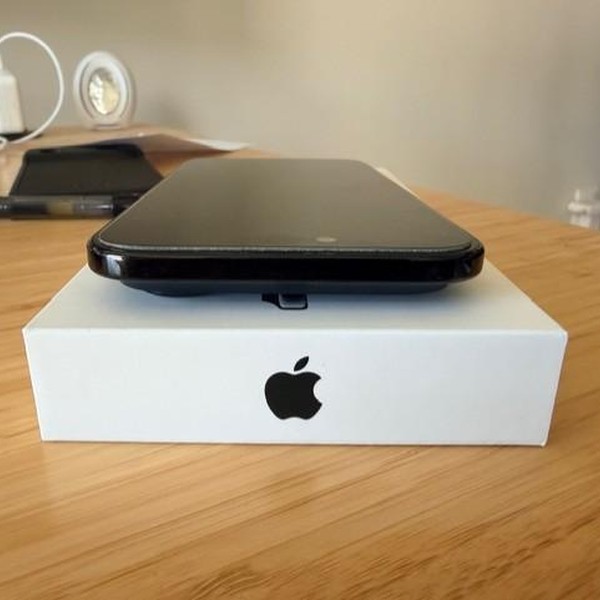 Apple iPhone Air - Unlocked, 256 GB, Space Black, A3260