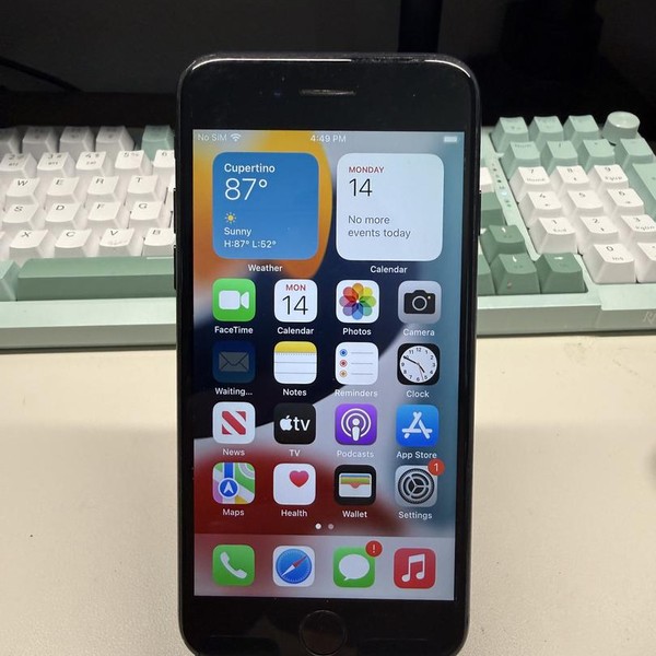 Apple iPhone 7 - Straight Talk, 32 GB, Black, A1660