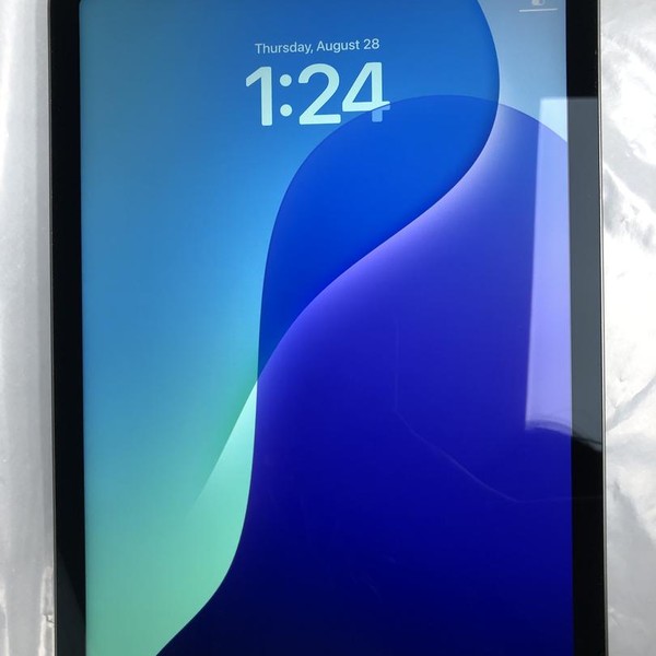 Apple iPad Air 5th Gen - Wi-Fi, 64 GB, Gray, A2588