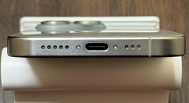 Good
													Apple iPhone 15 Pro - Spectrum, Natural, 128 GB, A2848, photo 5 of 7