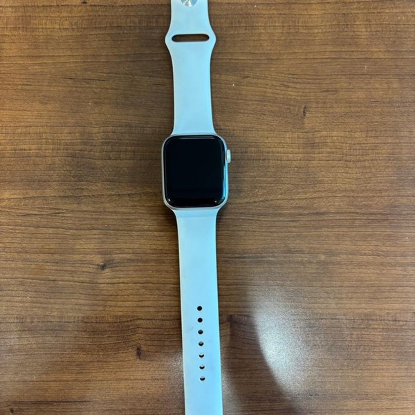 Apple Watch SE (3rd Gen) 44mm - Starlight, A3325 - GPS