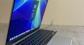 Good
													MacBook Air 2022 - 13" - Apple M2, Silver, 256 GB, 8 GB, photo 1 of 9