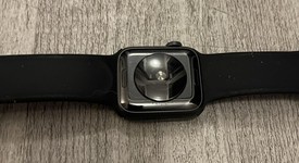 Good
													Apple Watch SE 1st Gen 40mm - Gray, A2351 - GPS, Nike, photo 4 of 9