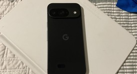 Mint
													Google Pixel 9 - T-Mobile, Obsidian, 128 GB, 12 GB, G2YBB, photo 4 of 9