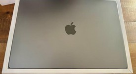 Mint
													MacBook Pro 2021 - 16" - Apple M1 Pro 10-core, Gray, 512 GB, 16 GB, photo 3 of 17