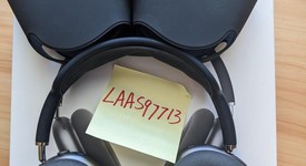 Used
													Apple AirPods Max - Gray, photo 1 of 14