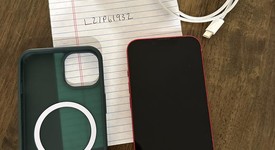 Mint
													Apple iPhone 13 - Unlocked, Red, 128 GB, A2482, photo 1 of 6