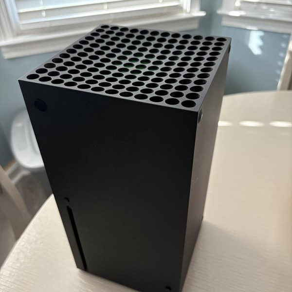 Xbox Series X (2020) - 1 TB, Black, standard