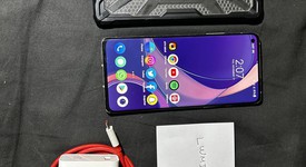 Mint
													OnePlus 8 - Unlocked, Glow, 128 GB, 8 GB, IN2015, photo 1 of 7