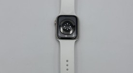 Mint
													Apple Watch Series 7 41mm - Silver, A2473 - GPS, Stainless, photo 3 of 5