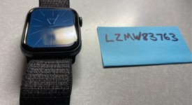 Fair
													Apple Watch Series 4 44mm - Unlocked, Gray, A1976 - Cellular, Aluminum, photo 1 of 6