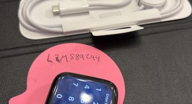 Good
													Apple Watch SE 2nd Gen 44mm - T-Mobile, Midnight, A2727 - Cellular, Aluminum, photo 2 of 7