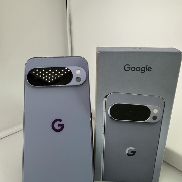 Google Pixel 10 Pro XL - Unlocked, 256 GB, Moonstone, GUL82