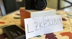Good
													Sony ZV-E10 - Black, photo 2 of 18