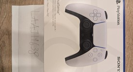 New
													DualSense Wireless Controller - White, photo 3 of 3