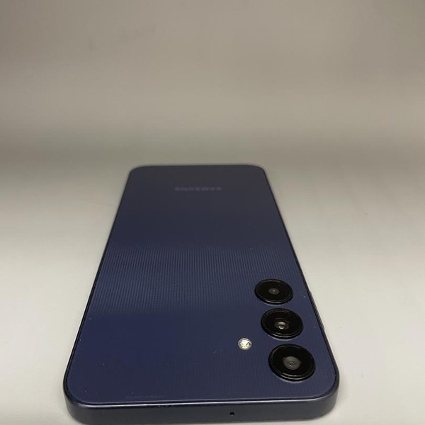 Samsung Galaxy A25 5G - Unlocked, Black & Blue, 128 GB, 6 GB