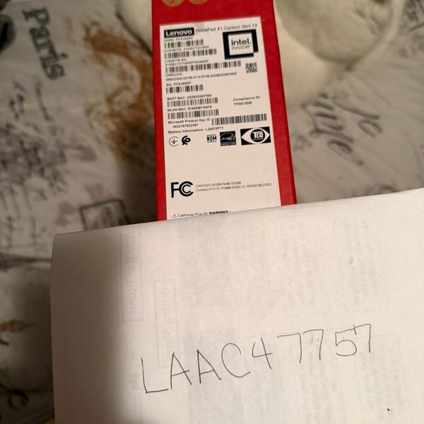 Lenovo ThinkPad X1 Carbon (13th Gen) - Black, 1 TB, 32 GB, Aura