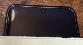 Good
													Motorola Razr Ultra (2025) - Unlocked, PANTONE Scarab, 512 GB, 16 GB, photo 3 of 8