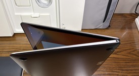 Good
													Macbook Retina 2017 - 12" - I5, Gray, 512 GB, 16 GB, photo 4 of 8