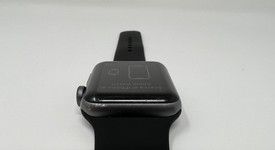 Fair
													Apple Watch Series 3 38mm - Unlocked, Gray, A1860, Aluminum, photo 4 of 6