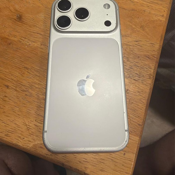 Apple iPhone 17 Pro - T-Mobile, 256 GB, Silver, A3256