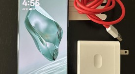 Good
													OnePlus 12 - Unlocked, Green, 512 GB, 16 GB, CPH2583, photo 2 of 9