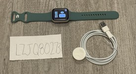 Fair
													Apple Watch Series 9 41mm - Unlocked, Starlight, A2982 - Cellular, Aluminum, photo 1 of 8