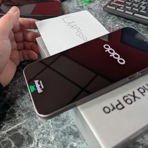 Oppo Find X9 Pro - Unlocked Non-US, 512 GB, Titanium Charcoal, 16 GB