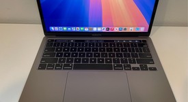 Good
													MacBook Pro 2020 - 13" - I5, Gray, 512 GB, 16 GB, photo 2 of 6