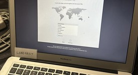 Fair
													MacBook Air 2015 - 13" - Silver, 128 GB, 4 GB, photo 5 of 8