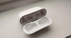 Used
													Apple AirPods Pro 2 - USB-C, photo 6 of 6