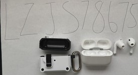 Used
													Apple AirPods Pro 2nd Gen - Lightning, photo 2 of 4