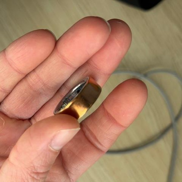 Oura Ring Gen 4 - Rose Gold, Size 8