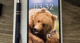 Mint
													Motorola Razr (2025) - Unlocked, Green, 256 GB, 8 GB, photo 1 of 5