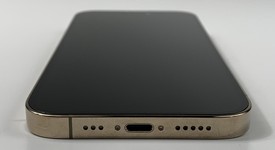 Good
													Apple iPhone 14 Pro - Unlocked Non-US, Gold, 256 GB, A2889, photo 4 of 7