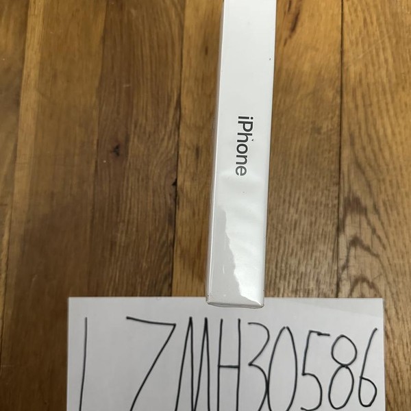 Apple iPhone SE 2nd Gen 2020 - Unlocked, 128 GB, Black, A2275