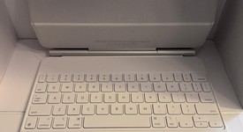 Used
													Apple Magic Keyboard for iPad - White, photo 5 of 7