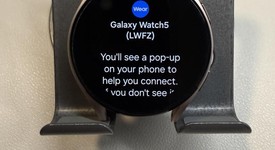 Good
													Samsung Galaxy Watch5 - Unlocked, Gold, 40mm, photo 1 of 6