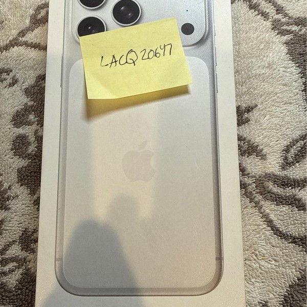 Apple iPhone 17 Pro Max - AT&T, 256 GB, Silver, A3257